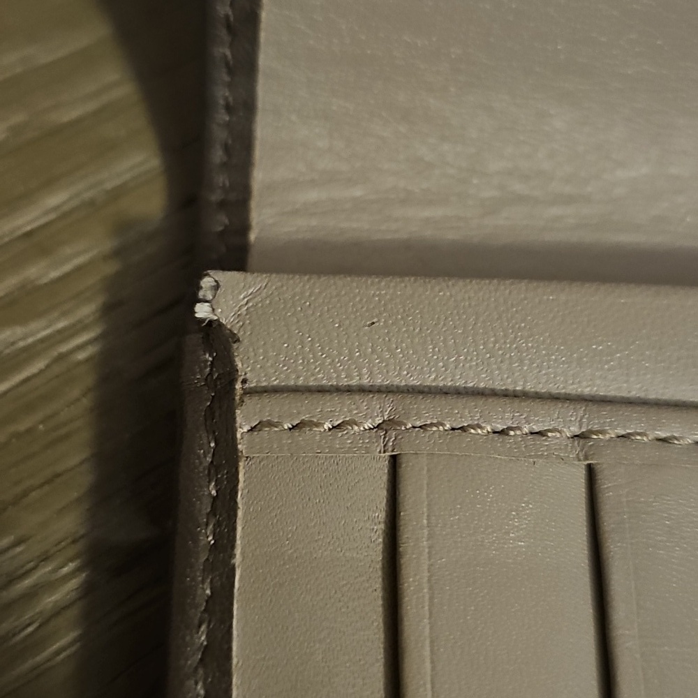 Coach ASHLEY TRI FOLD LONG WALLET - Picture 11 of 13